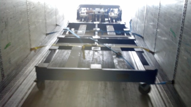 This REALLY should have been a flatbed load.